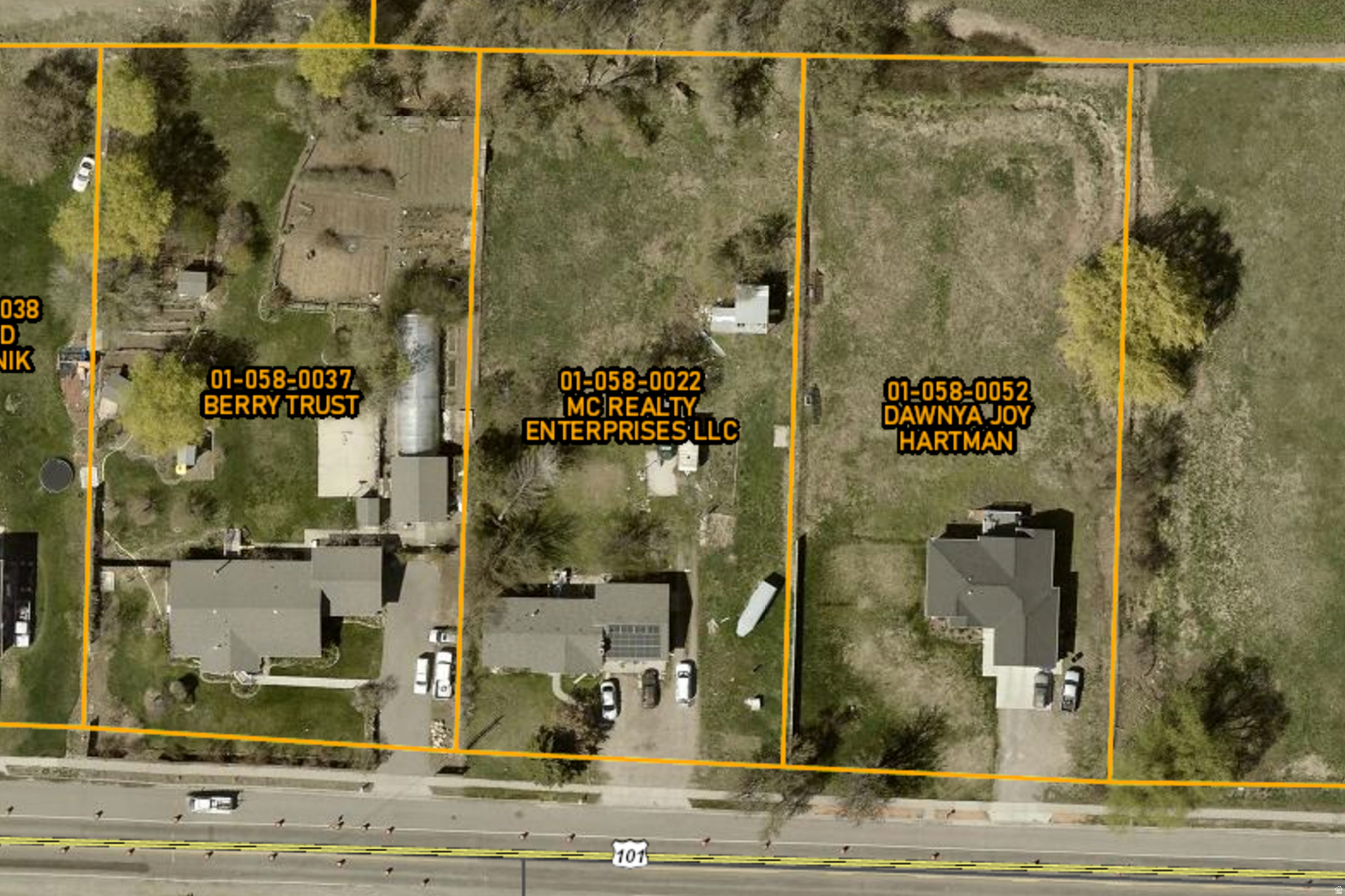 MOUNTIAN VIEW DRIVE - Residential
