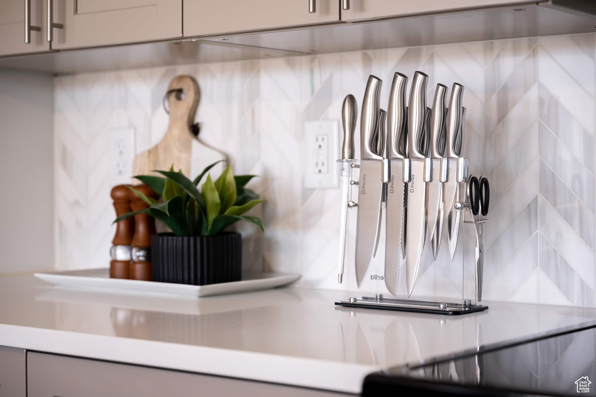 COVE CONDOMINIUMS B - Residential