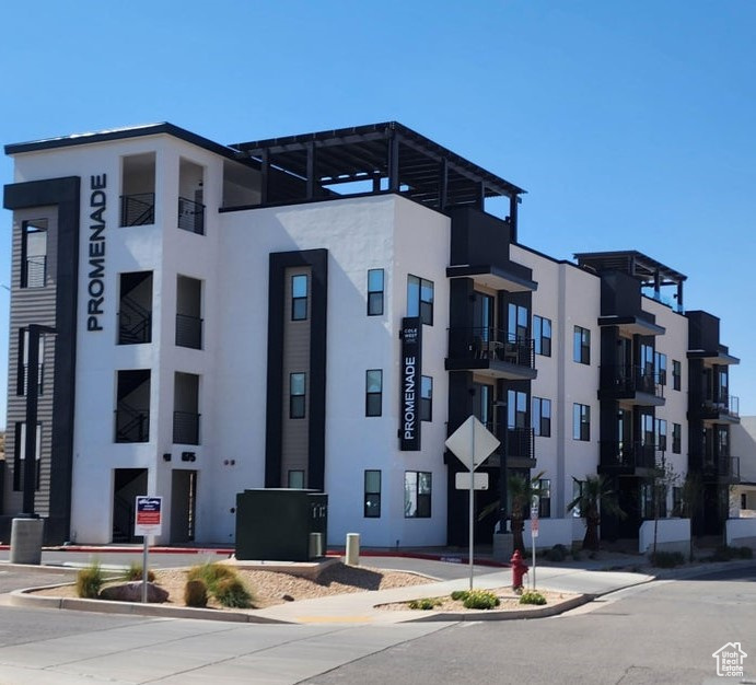 COVE CONDOMINIUMS B - Residential