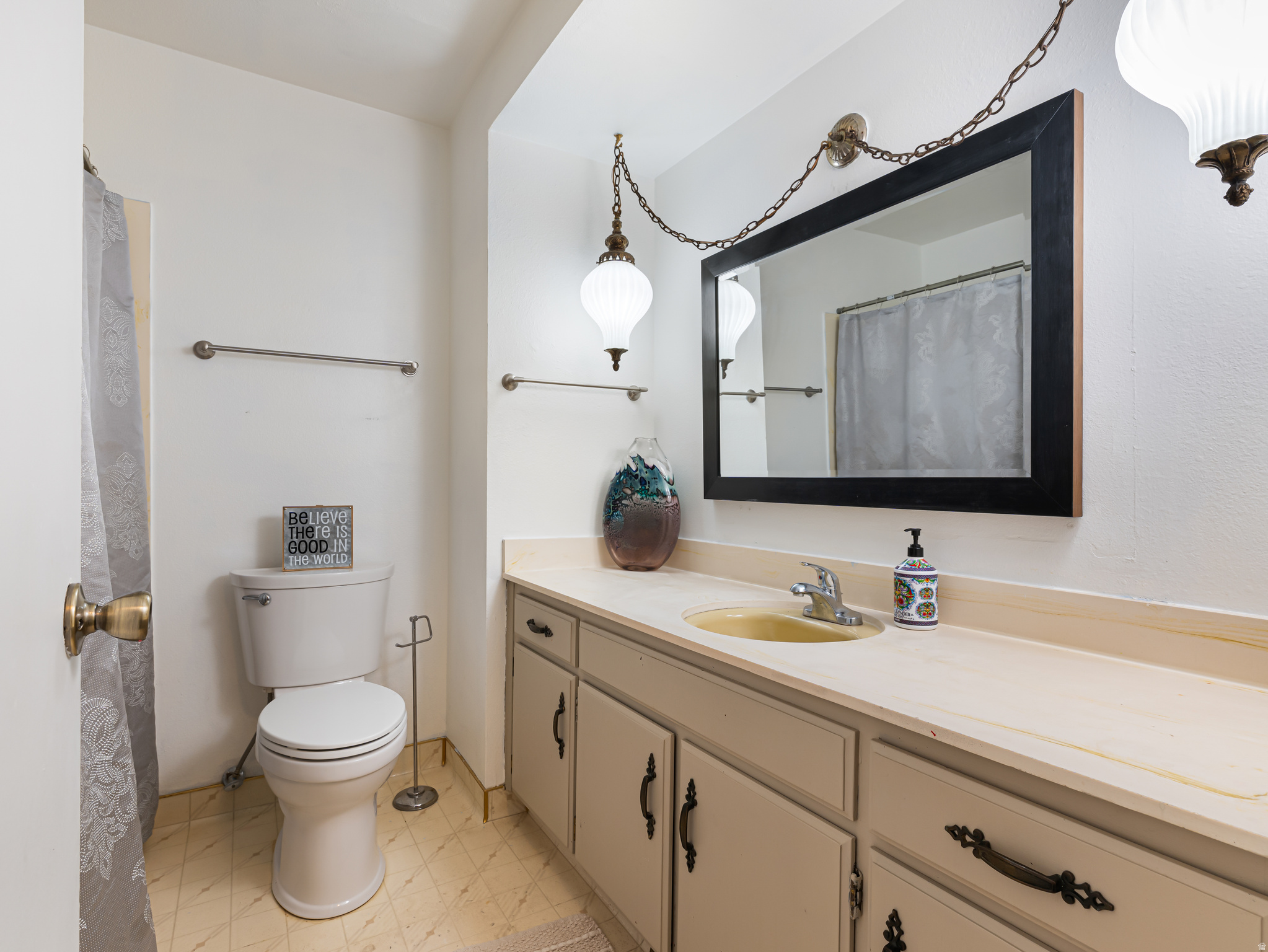 CHERRY VILLAGE - Residential