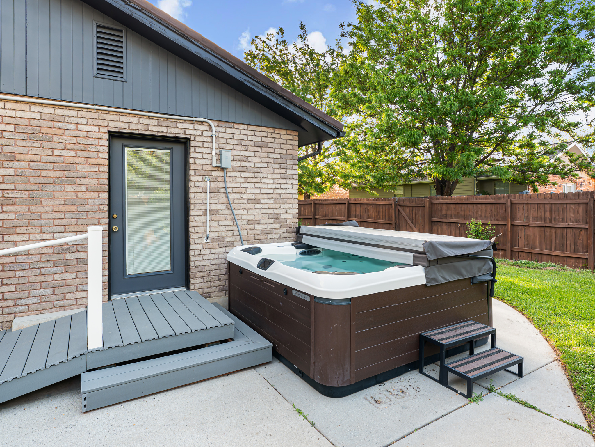 CHERRY VILLAGE - Residential