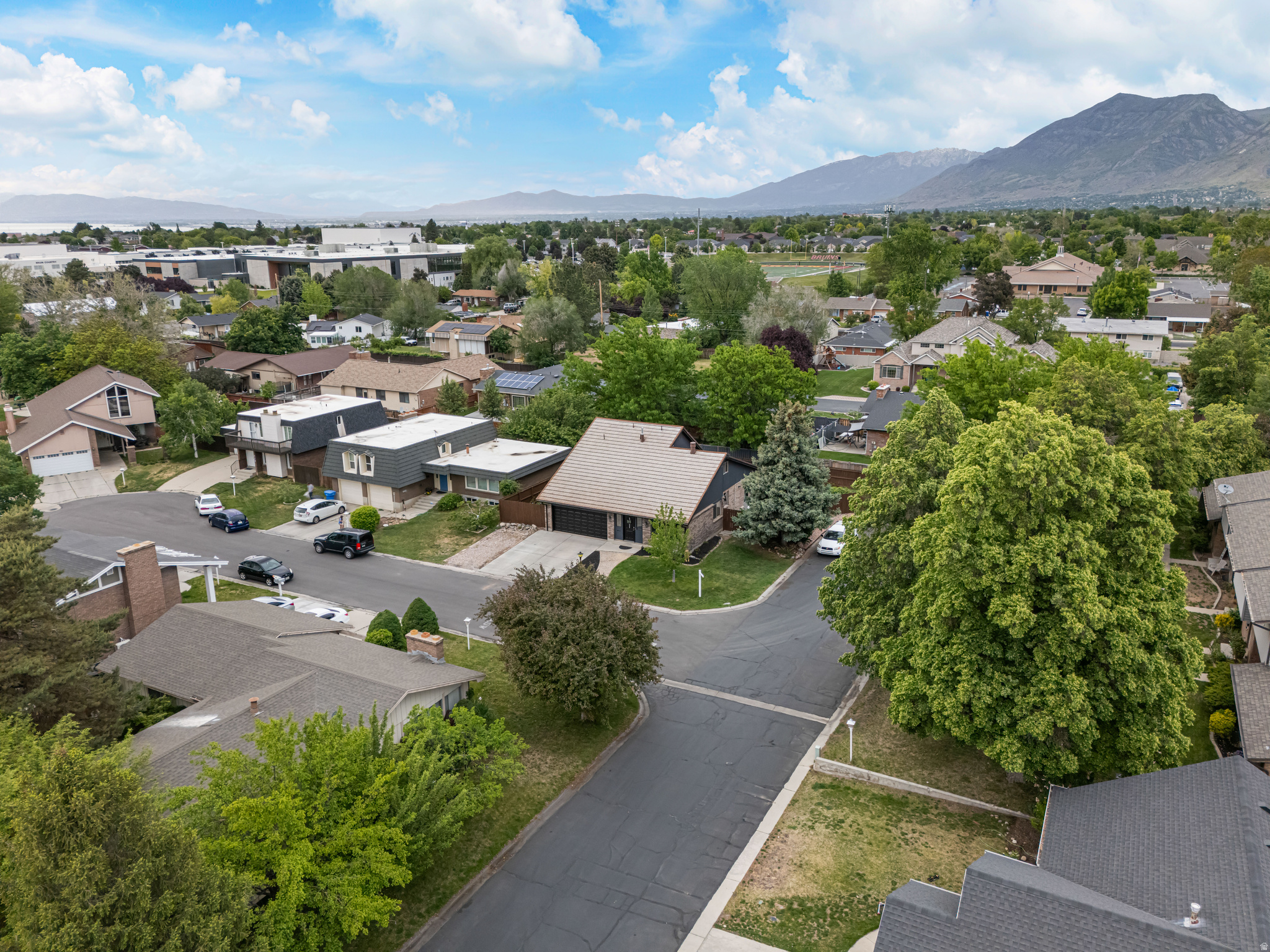 CHERRY VILLAGE - Residential
