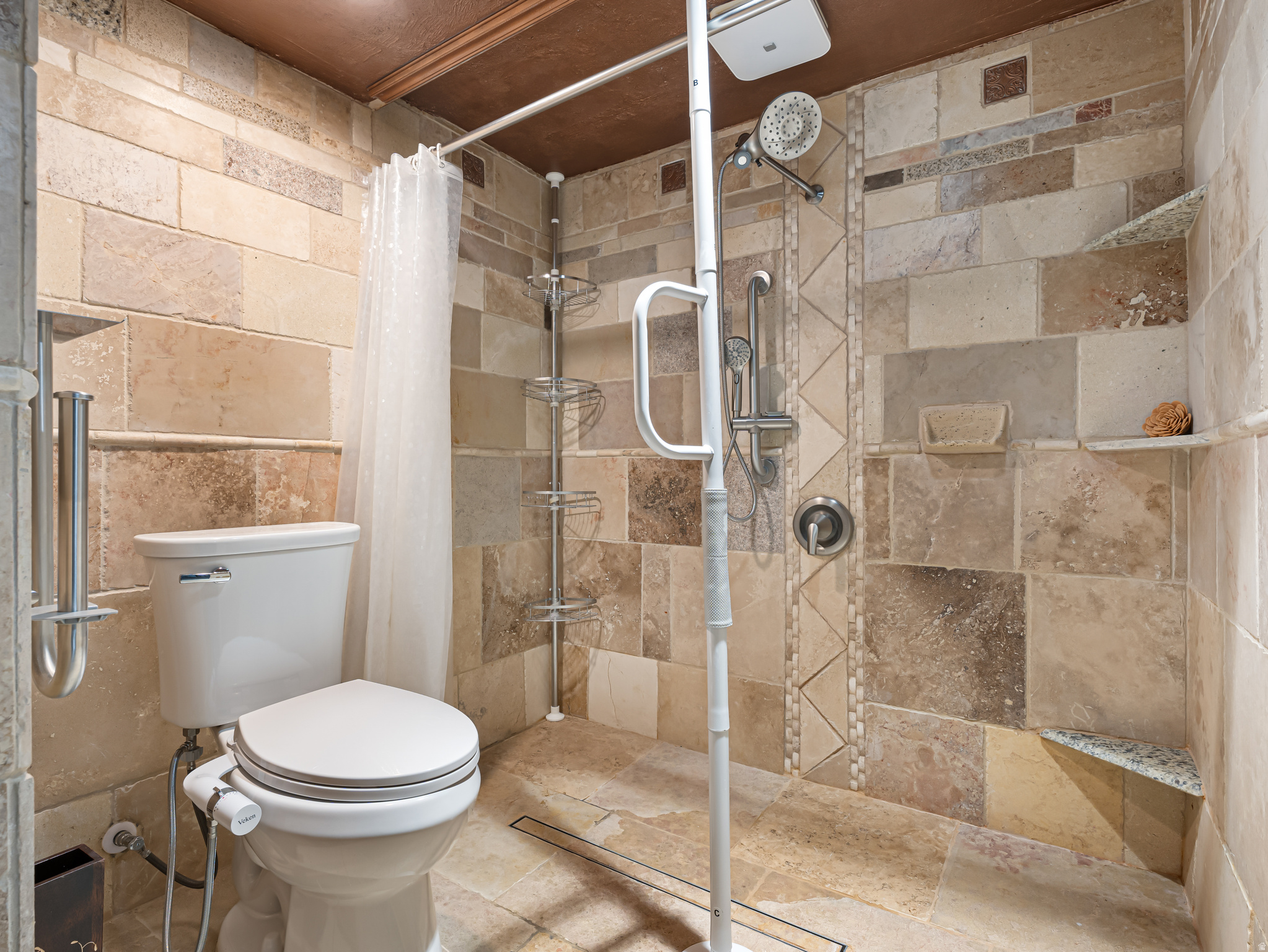 CHERRY VILLAGE - Residential