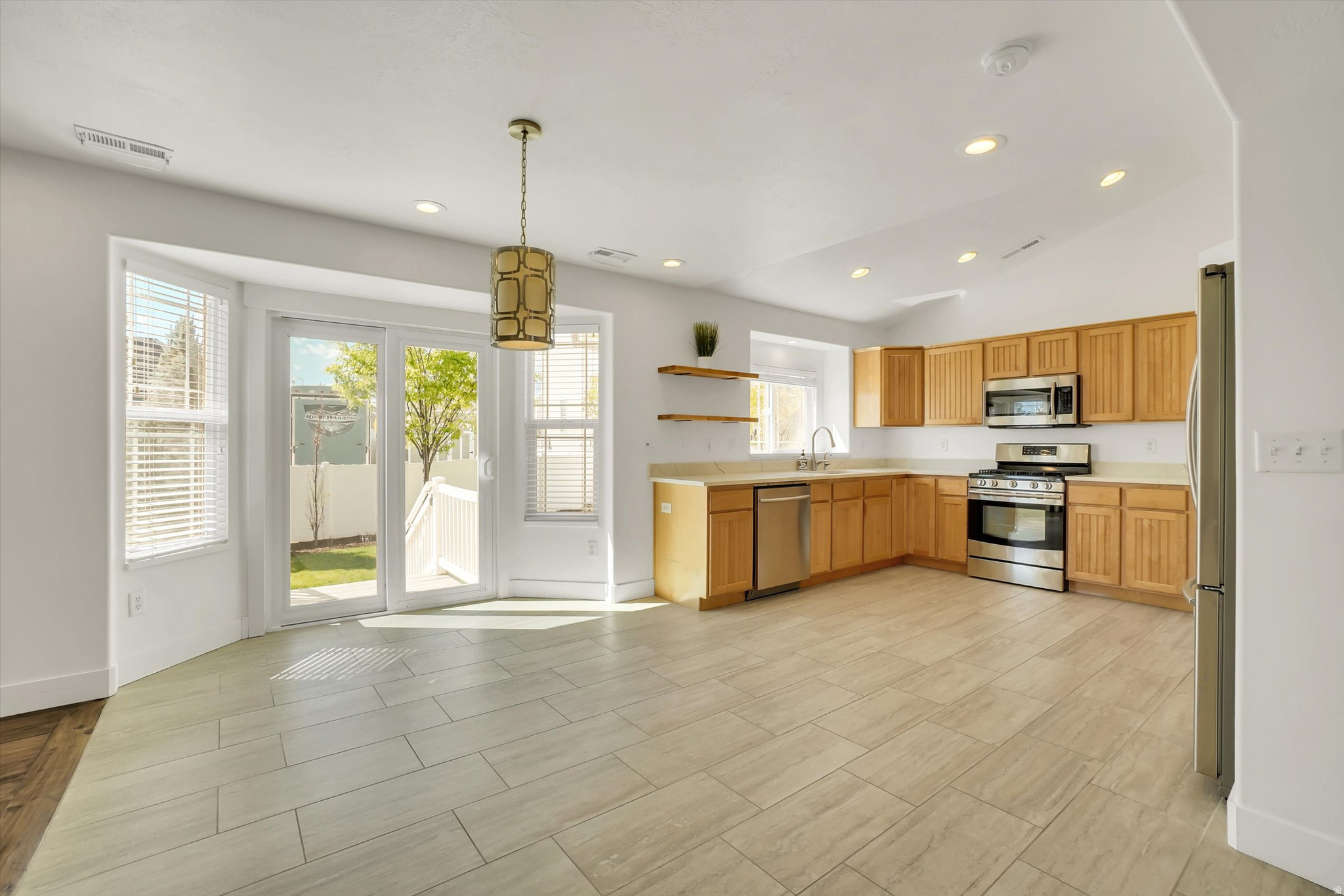 BLOOMFIELD FARMS PHASE 1 - Residential