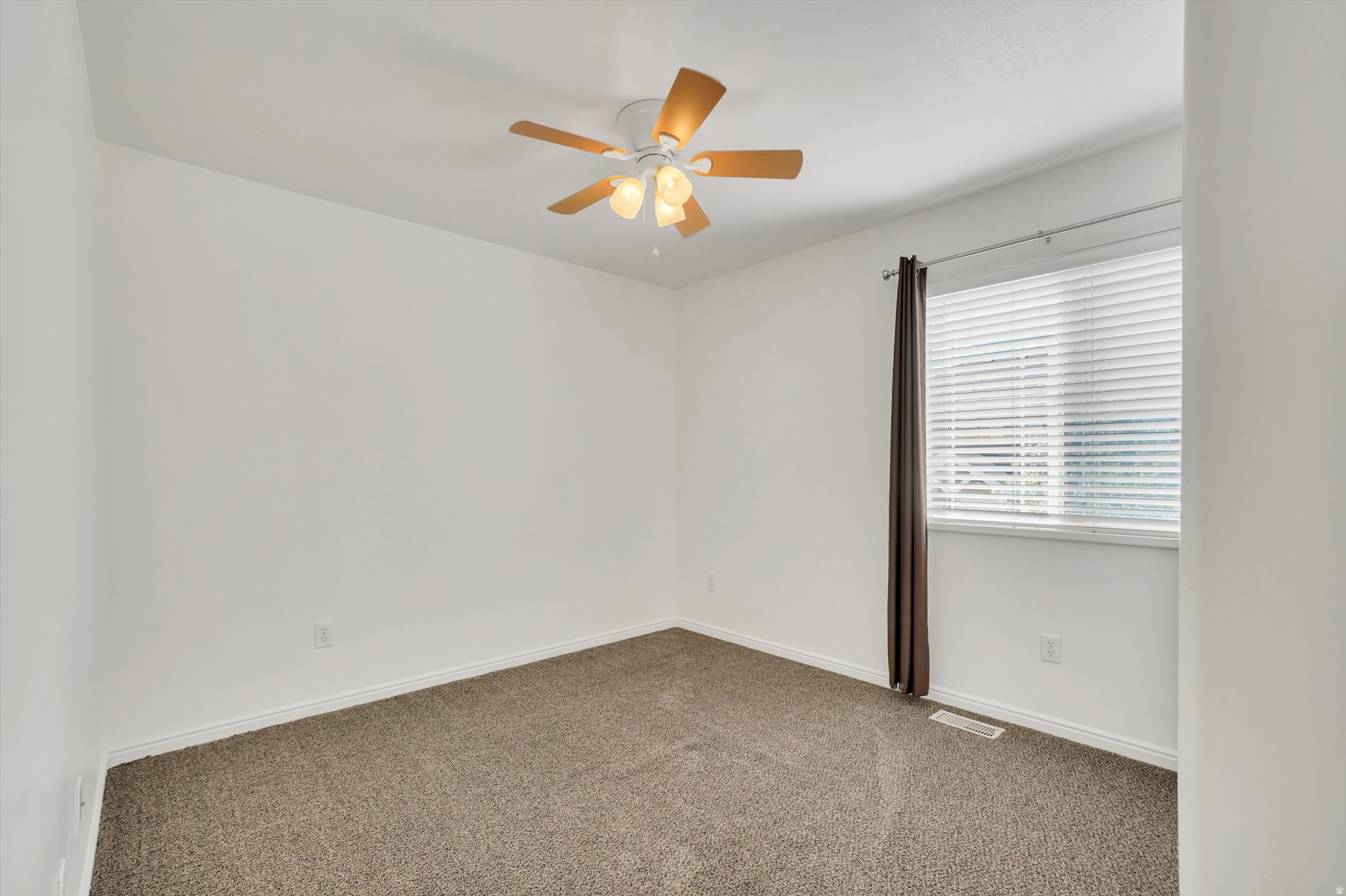 BLOOMFIELD FARMS PHASE 1 - Residential