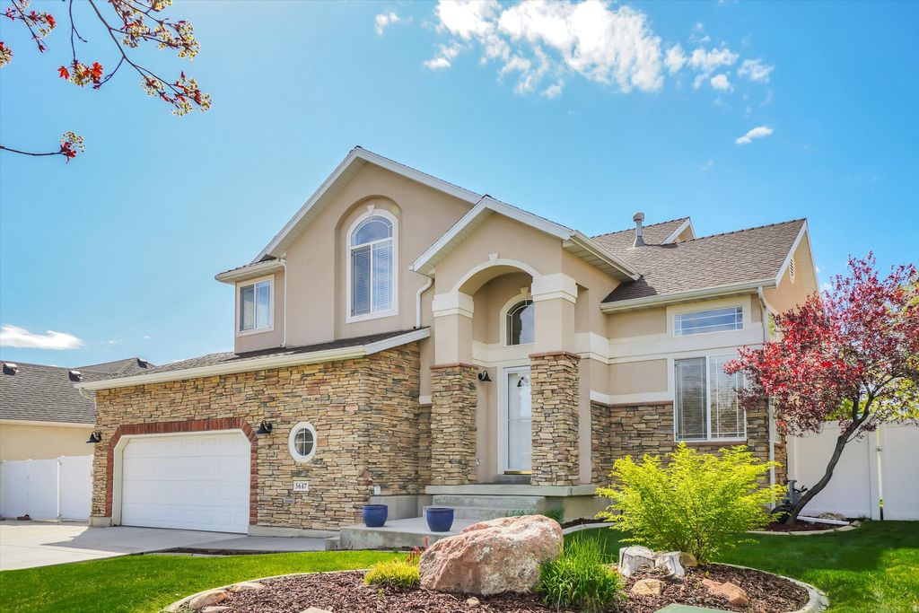 Photo of 5647 W RED NARROWS DR, West Jordan, UT 84081 (MLS # 2150847)