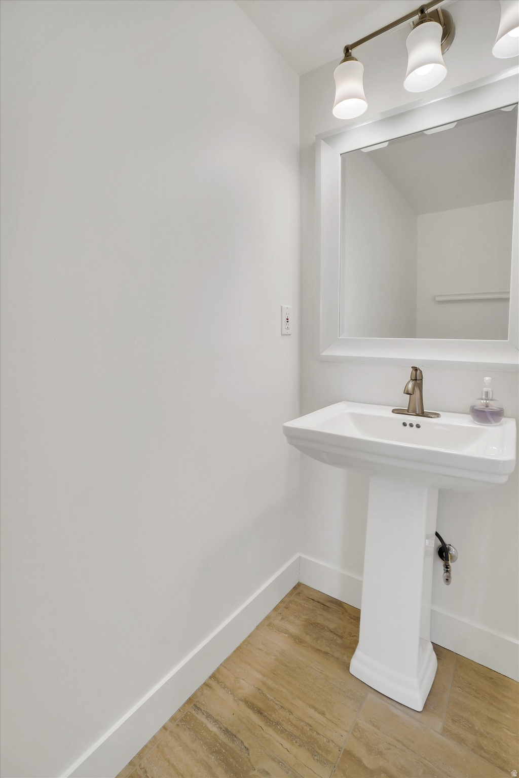 BLOOMFIELD FARMS PHASE 1 - Residential