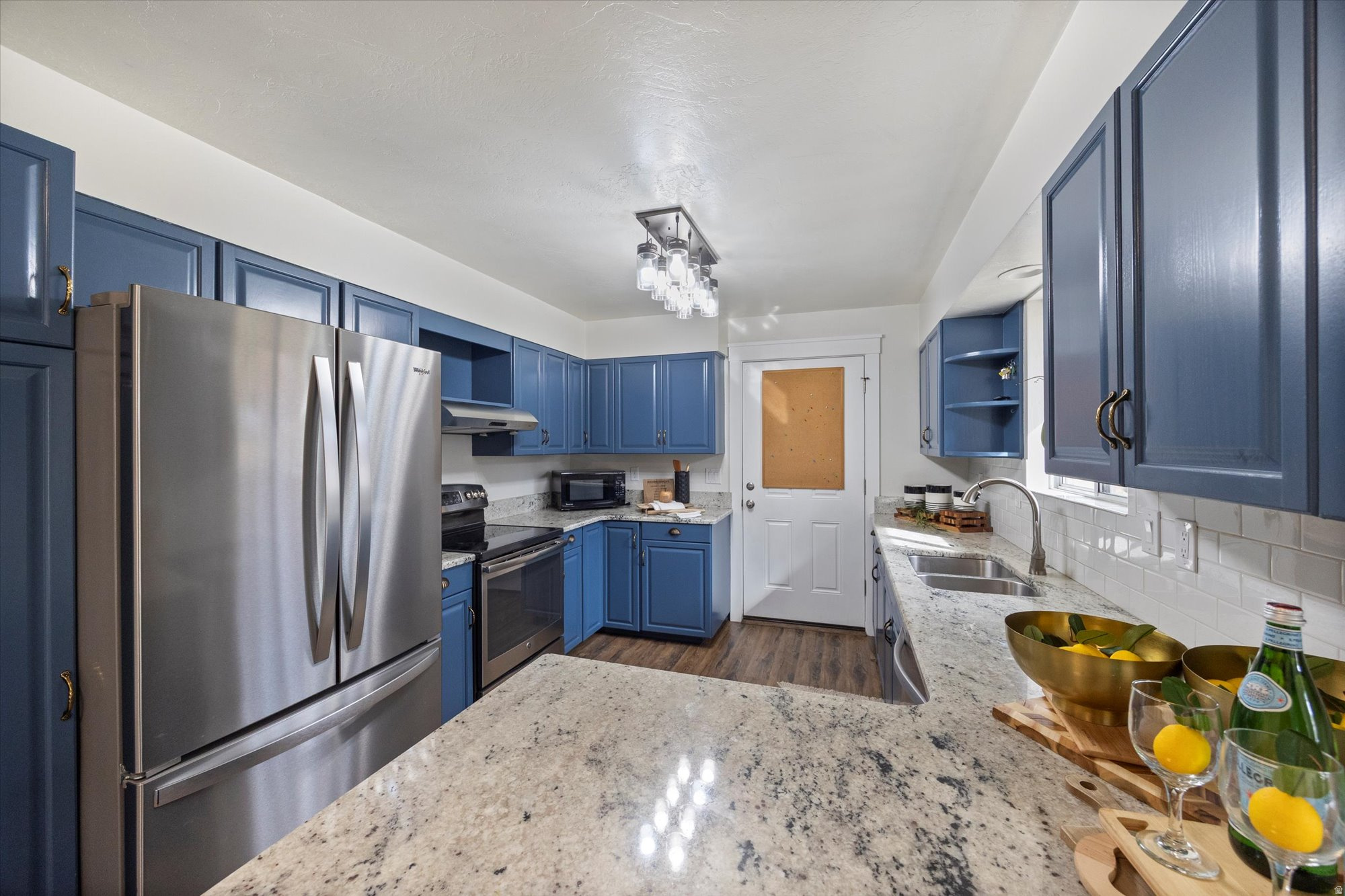 HARVARD PARK - Residential