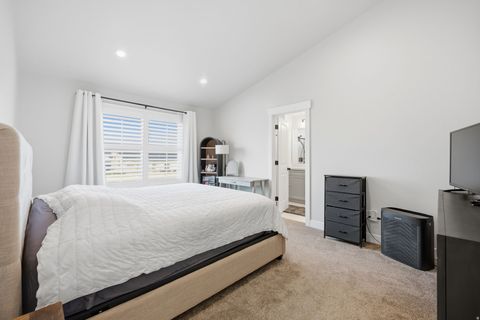 Tiny photo for 712 W 660 S, Tooele, UT 84074 (MLS # 2147201)