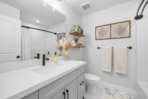 Tiny photo for 712 W 660 S, Tooele, UT 84074 (MLS # 2147201)