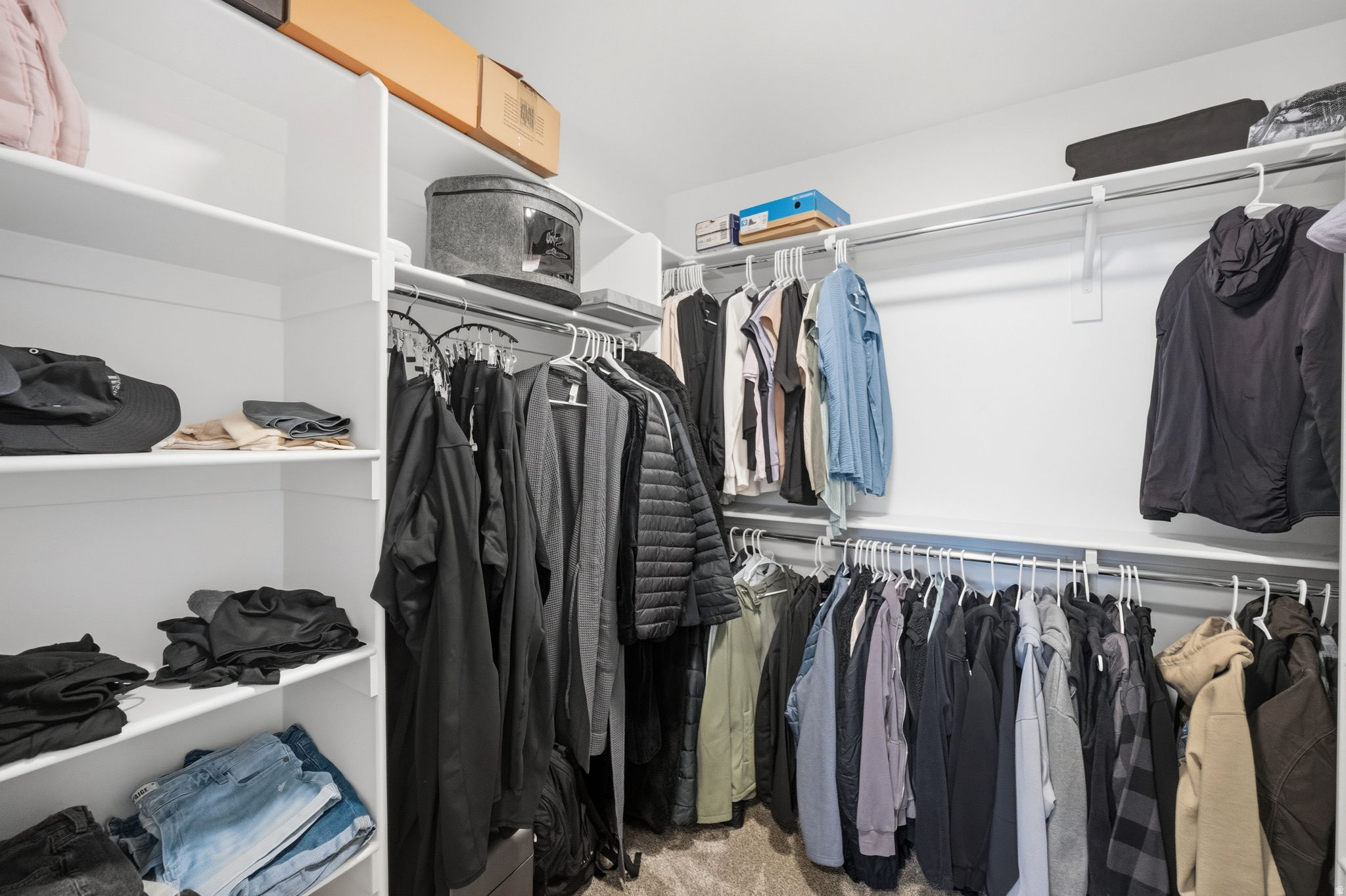 HUNTERS MEADOW SUBDIVISION - Residential