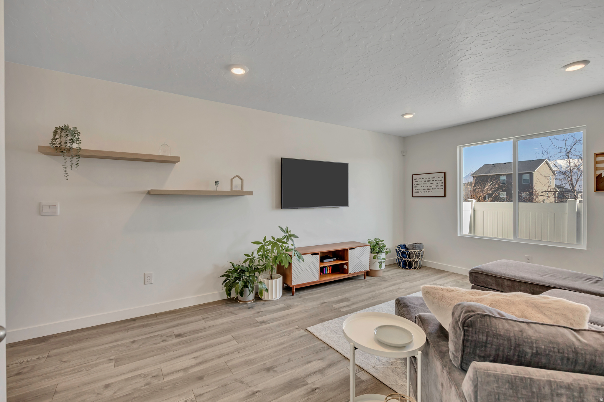 NORTHSHORE - Residential