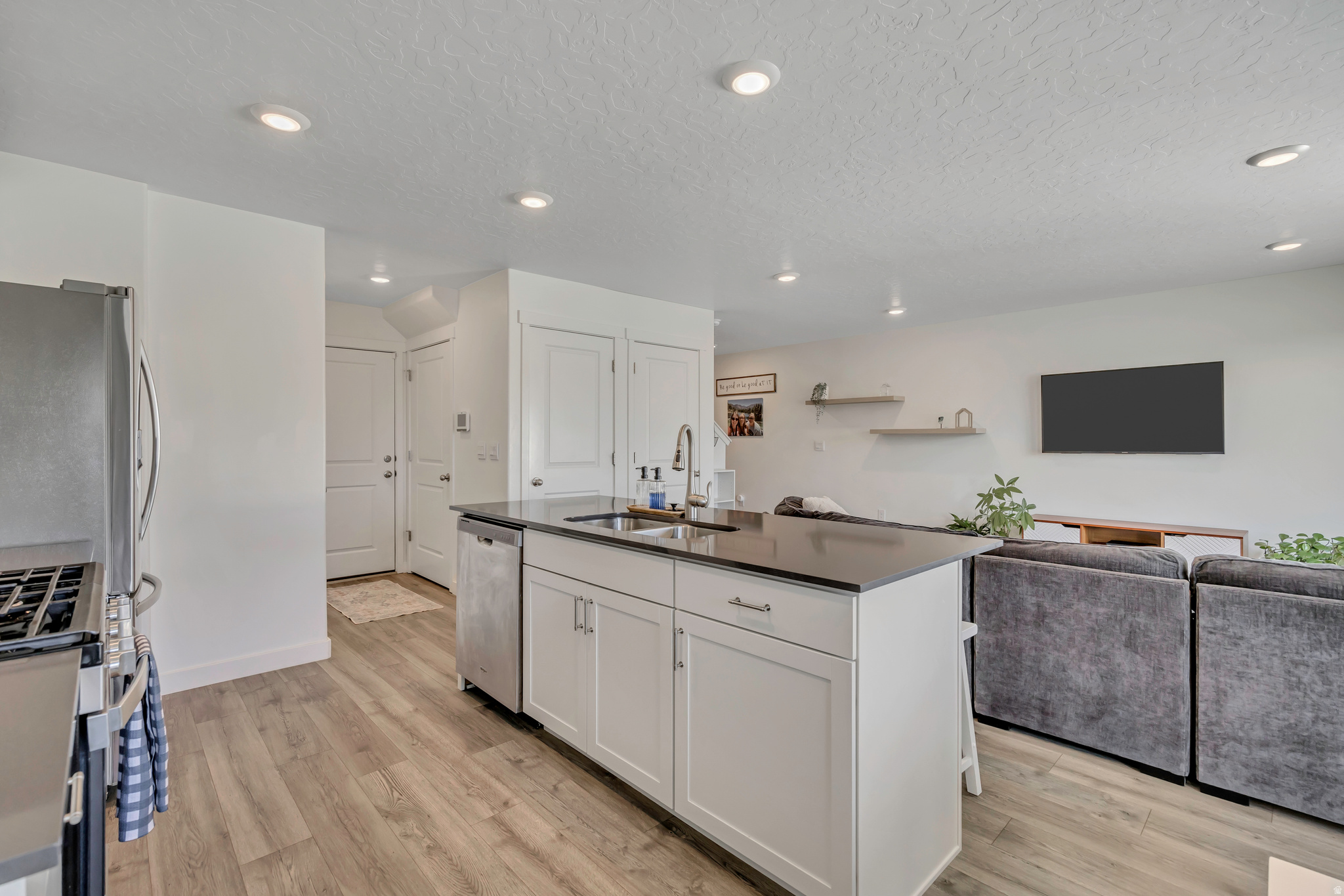 NORTHSHORE - Residential