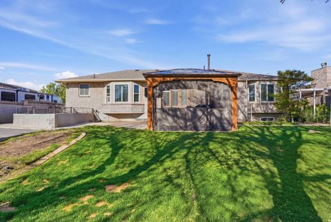 Tiny photo for 9489 S KIRKSIDE DR, South Jordan, UT 84009 (MLS # 2149999)