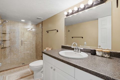 Tiny photo for 9489 S KIRKSIDE DR, South Jordan, UT 84009 (MLS # 2149999)