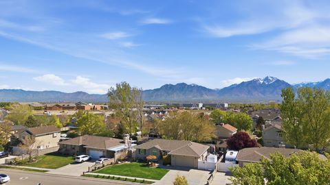 Tiny photo for 9489 S KIRKSIDE DR, South Jordan, UT 84009 (MLS # 2149999)
