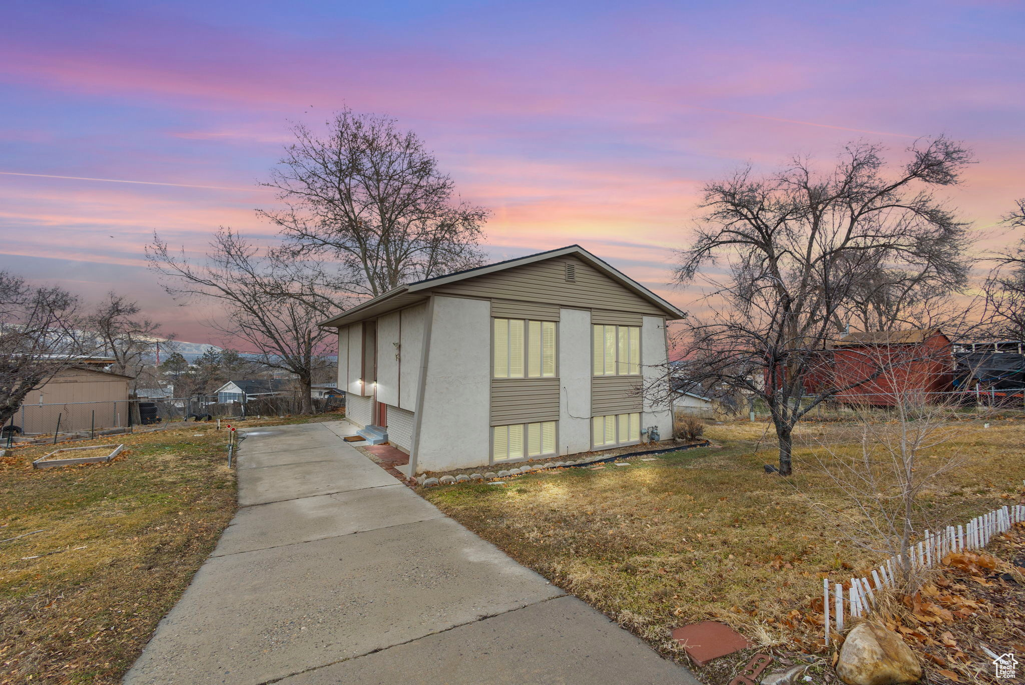 9470 S Streatham Rd, Sandy, Utah image 1