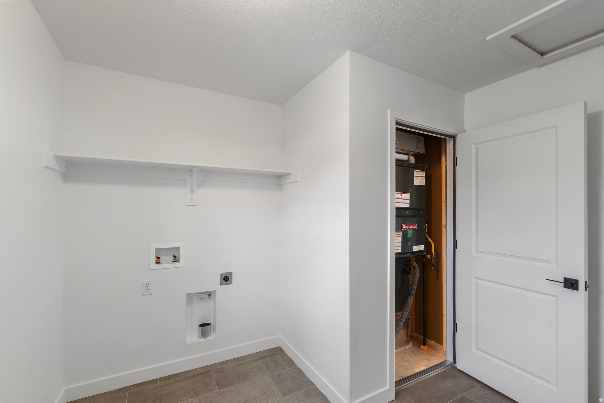 SEASONS AT TAYLOR LANDING - Residential