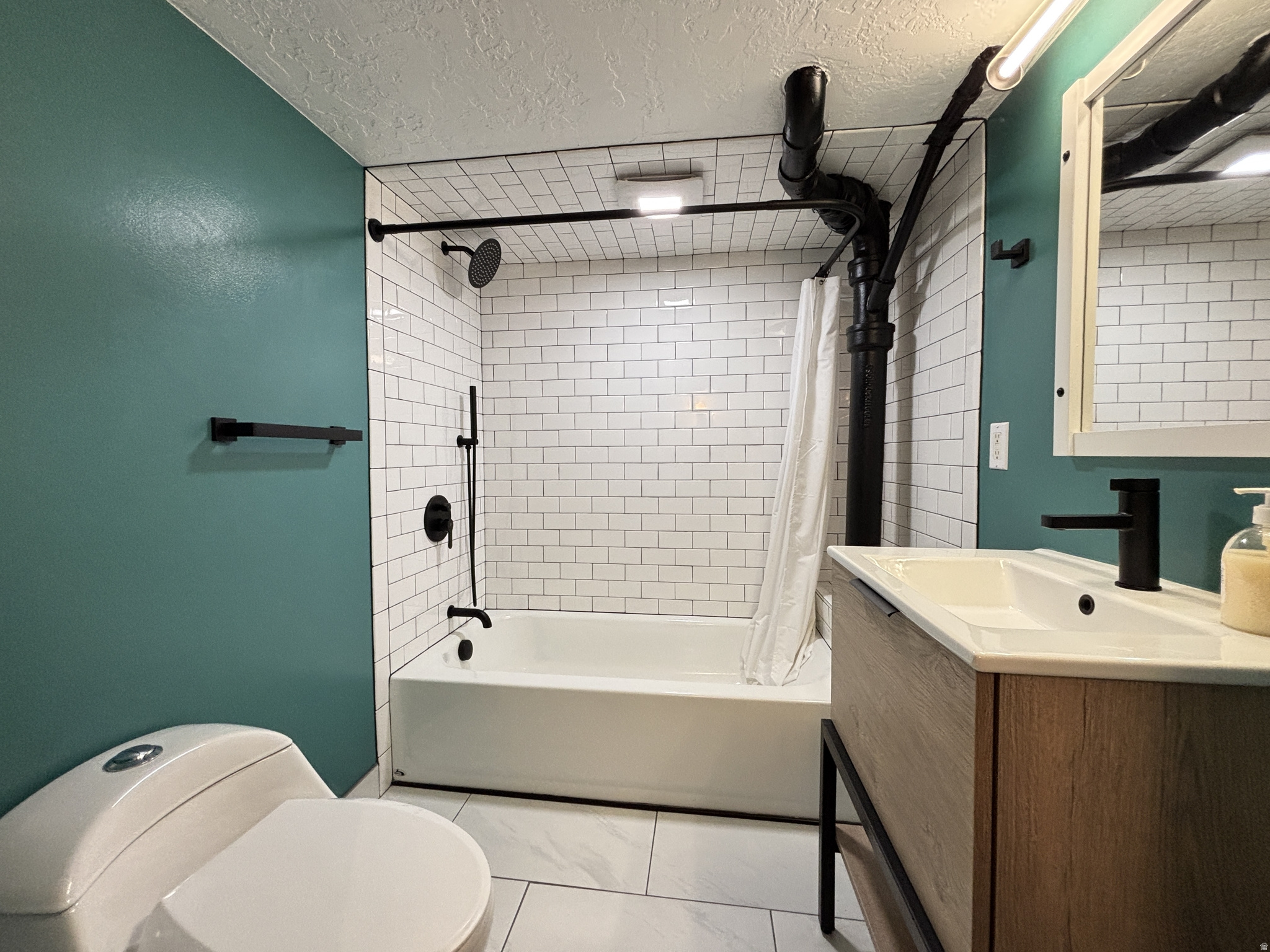 HIGHLAND PARK - Residential