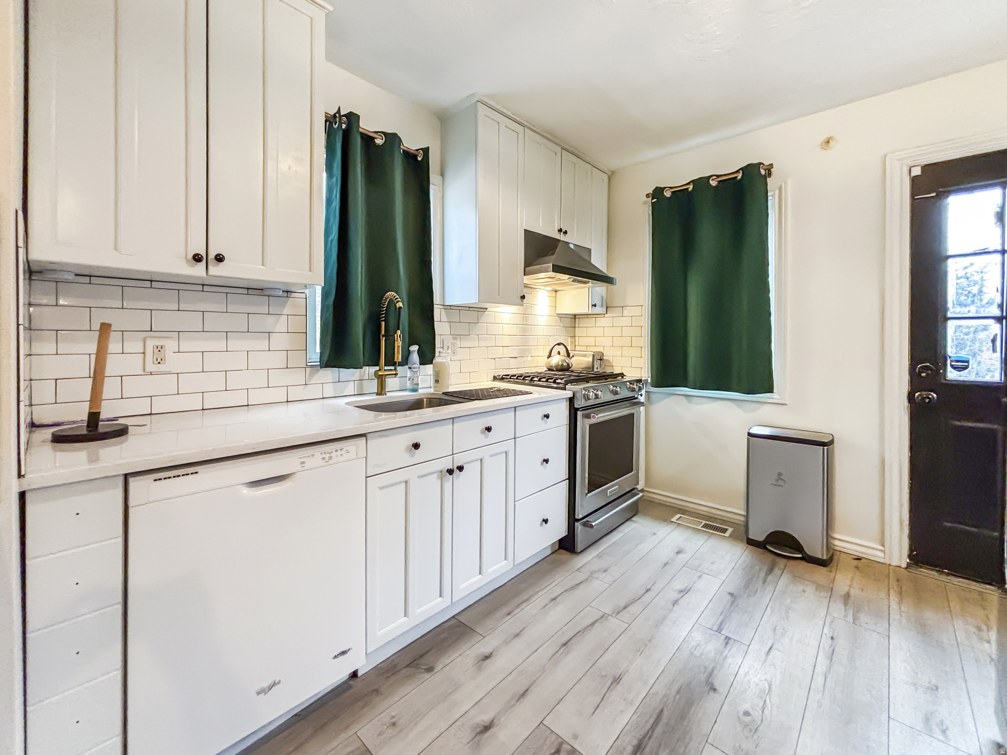 HIGHLAND PARK - Residential