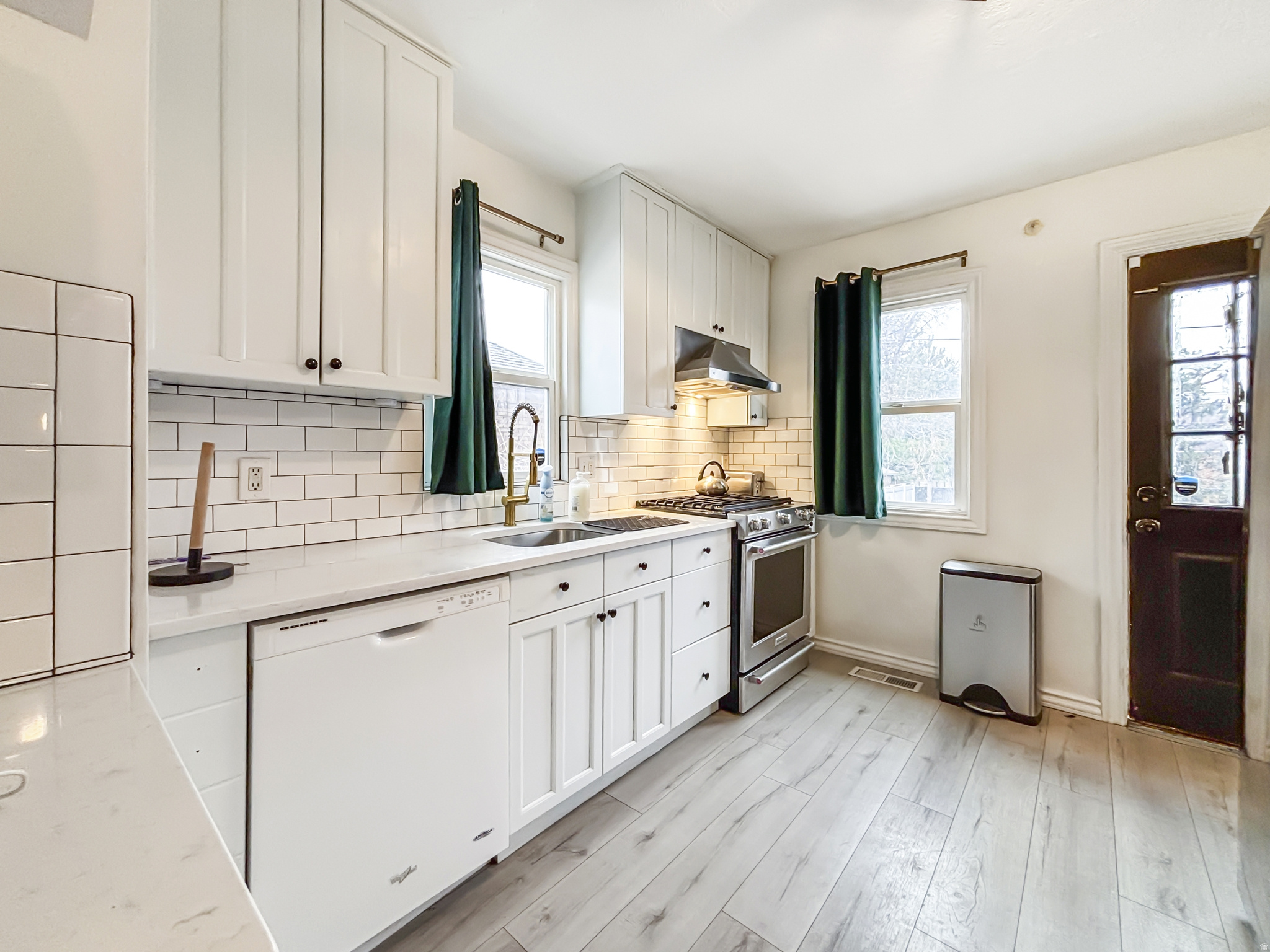 HIGHLAND PARK - Residential