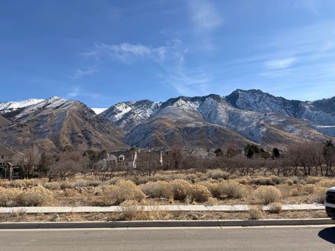 Tiny photo for 1664 N DEAN CT #5, Alpine, UT 84004 (MLS # 2140276)