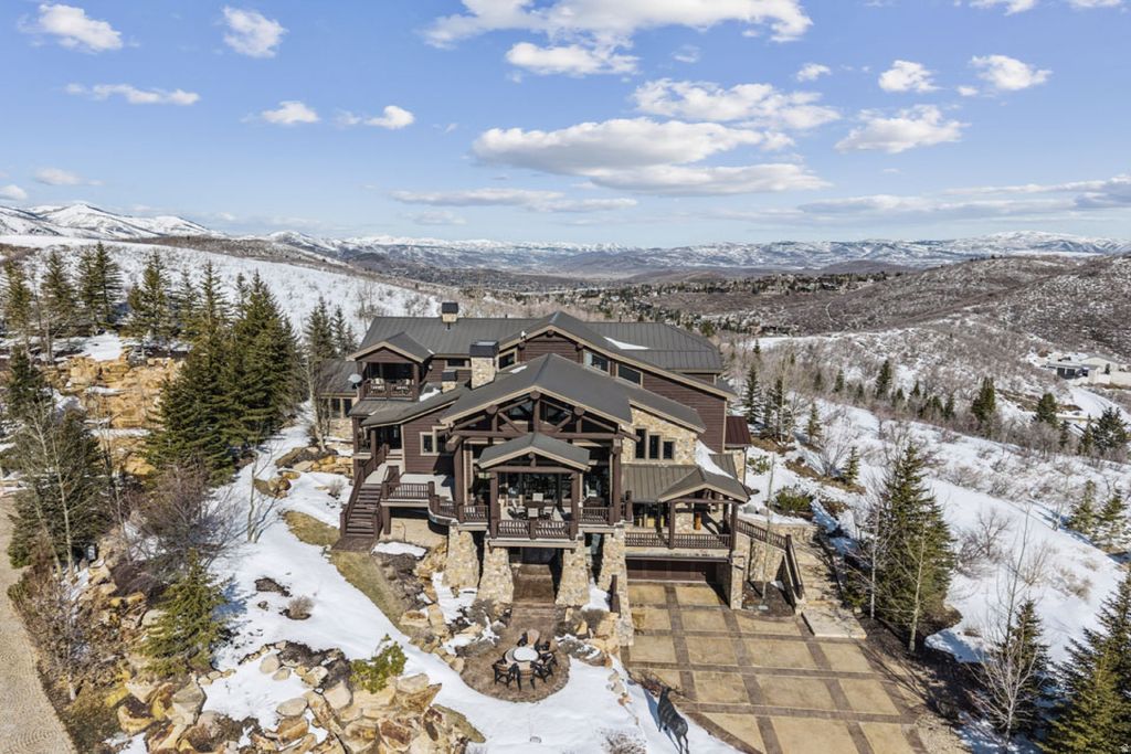 Photo of 3438 W SNOW TOP CT, Park City, UT 84060 (MLS # 2141588)