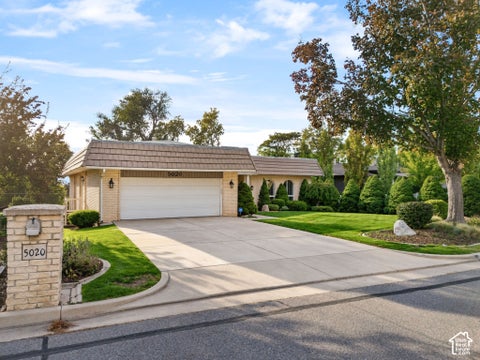 Tiny photo for 5020 S NANILOA DR E, Holladay, UT 84117 (MLS # 2177325)