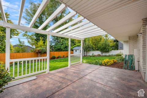 Tiny photo for 5020 S NANILOA DR E, Holladay, UT 84117 (MLS # 2177325)