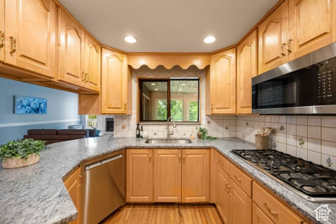 Tiny photo for 5020 S NANILOA DR E, Holladay, UT 84117 (MLS # 2177325)