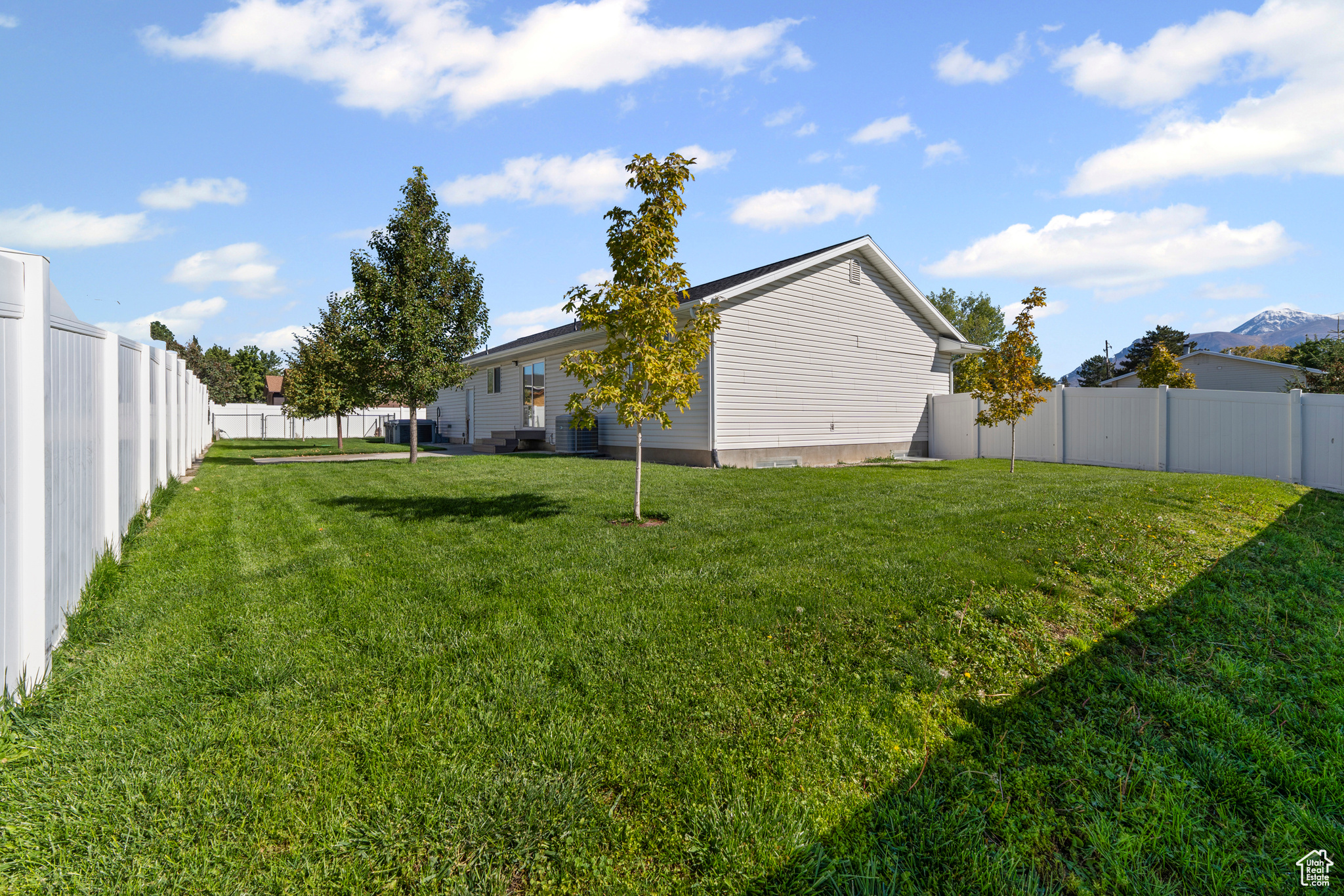 SHELTON ESTATES - Residential