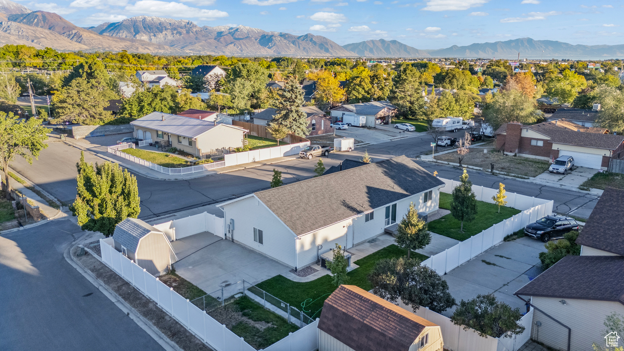 SHELTON ESTATES - Residential