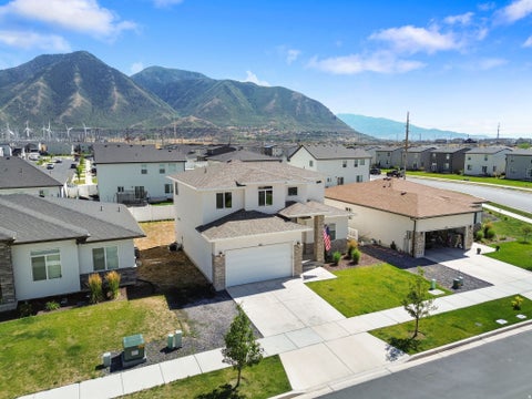 Tiny photo for 815 W POWDERWOOD LN, Mapleton, UT 84664 (MLS # 2174112)