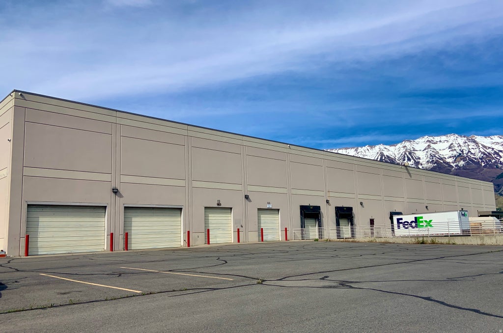 Photo of 1199 W 700 S, Pleasant Grove, UT 84062 (MLS # 2175624)