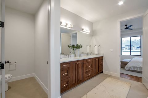 Tiny photo for 298 N AMBER LN W, Layton, UT 84041 (MLS # 2127459)