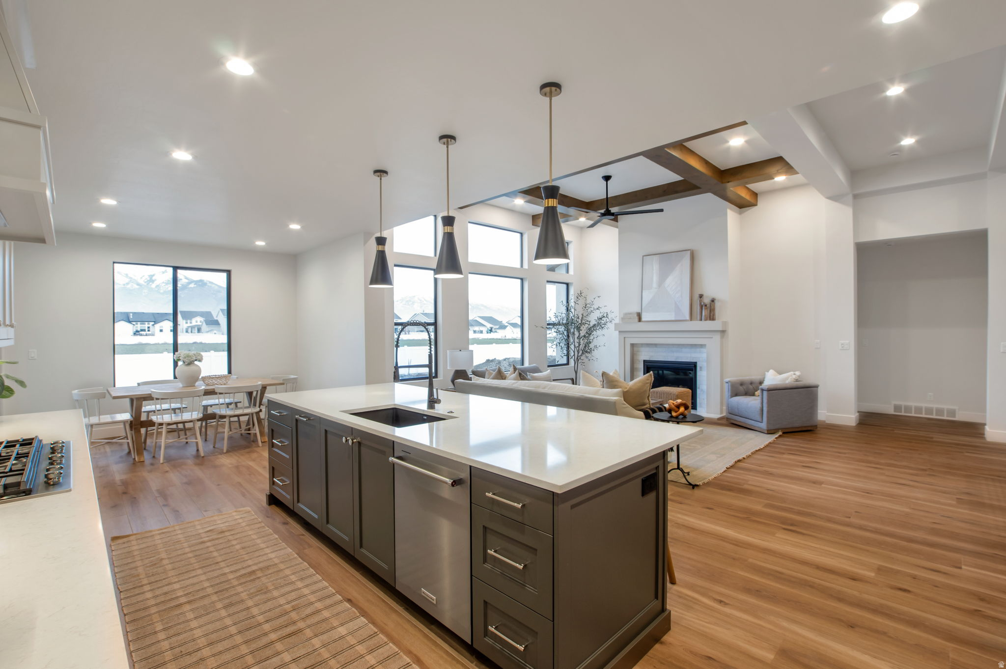 AMBER FIELDS - Residential