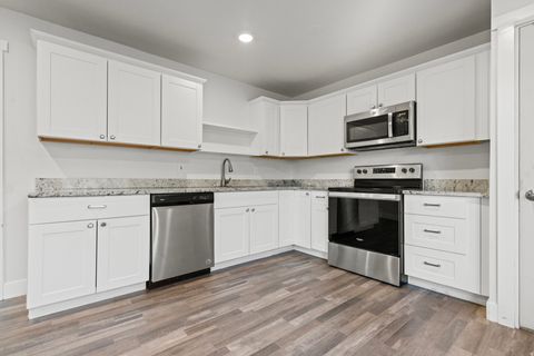 Tiny photo for 674 E 9TH E, Ogden, UT 84404 (MLS # 2153758)