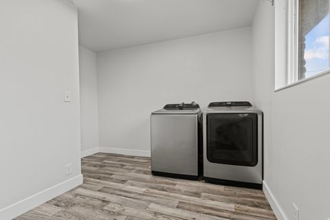 Tiny photo for 674 E 9TH E, Ogden, UT 84404 (MLS # 2153758)