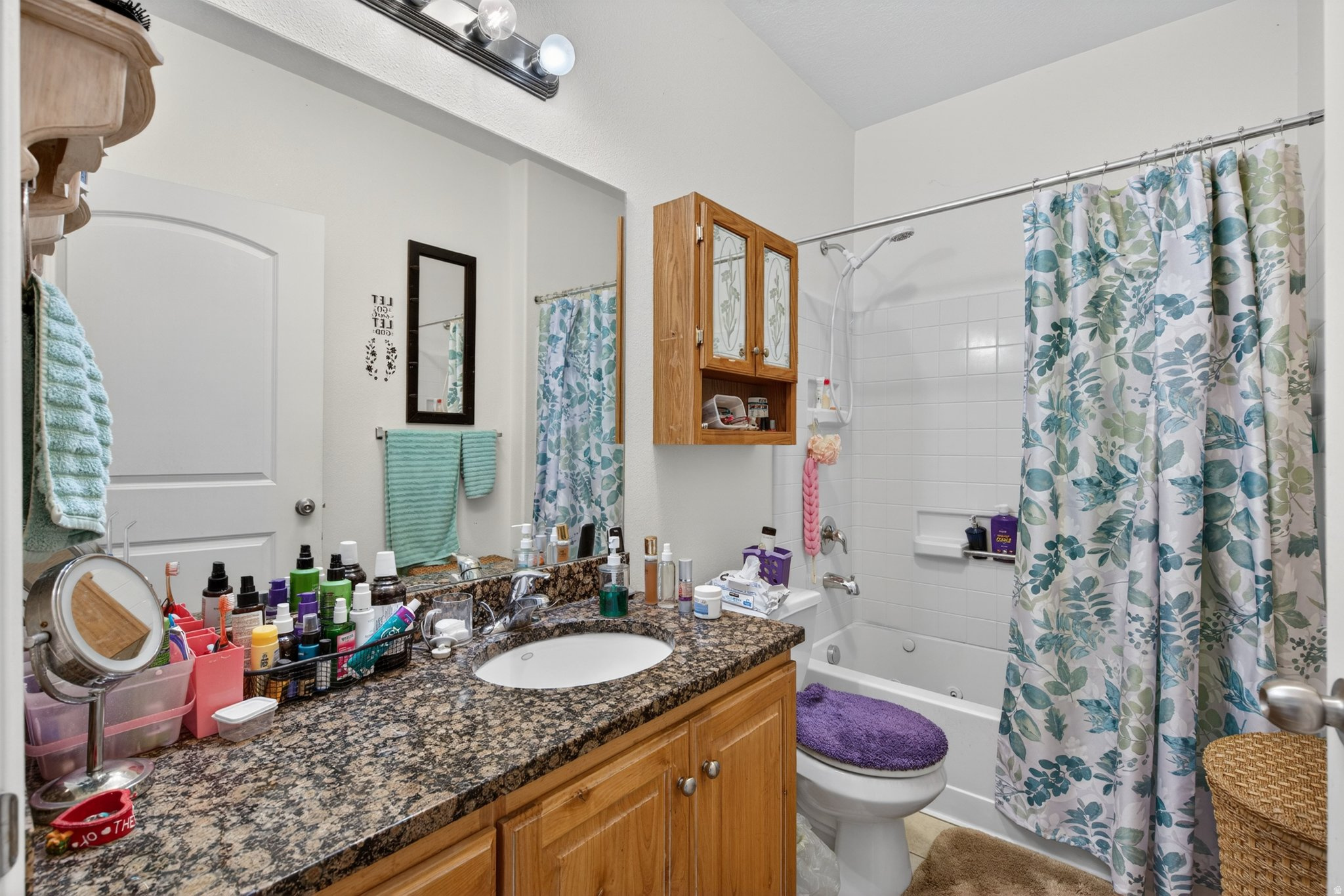 TOWN CENTER CONDO - Residential