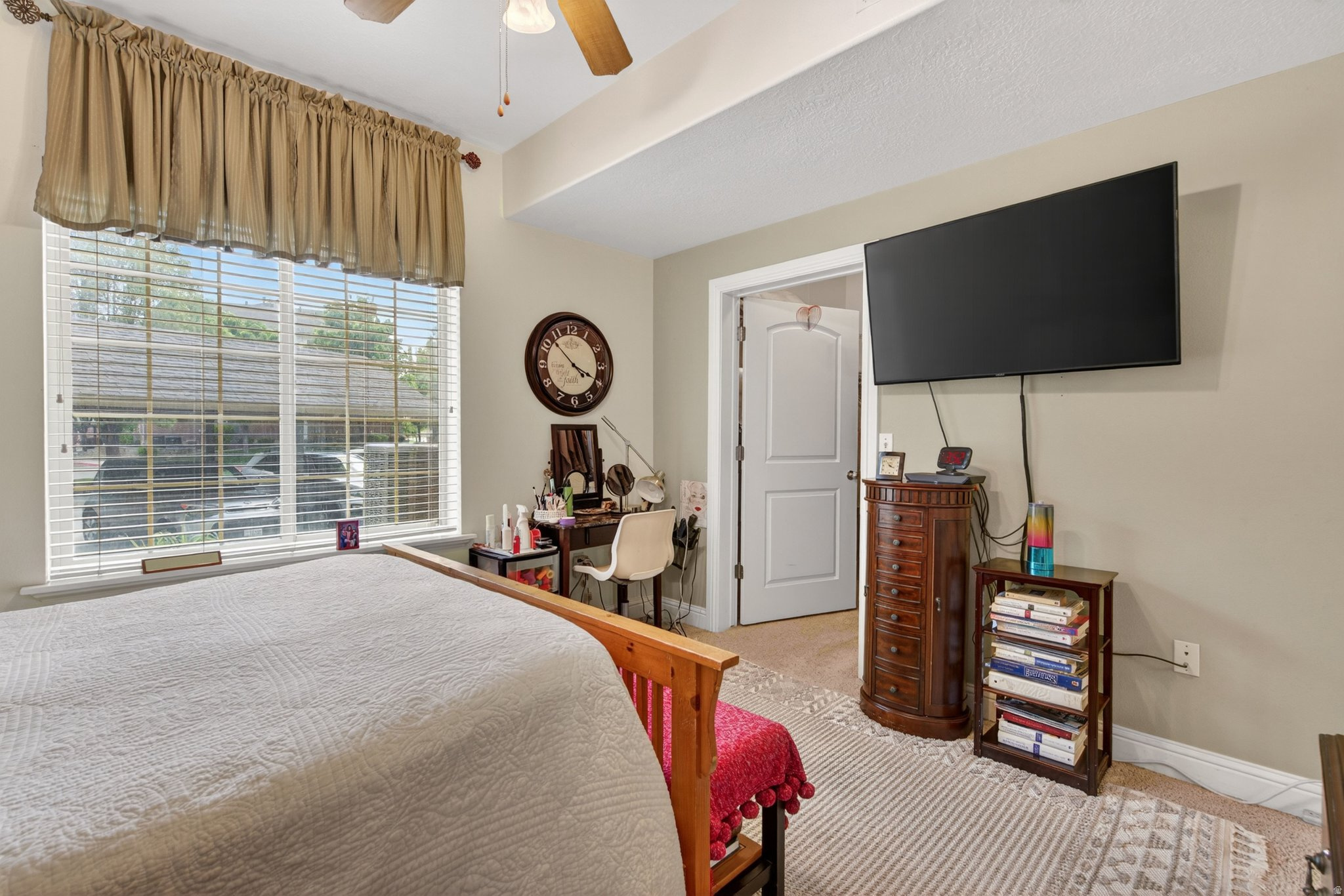TOWN CENTER CONDO - Residential