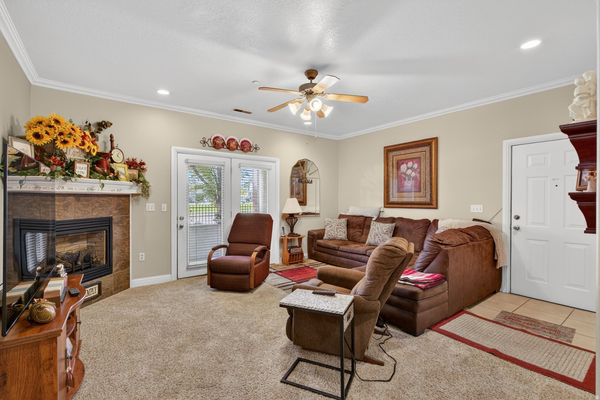 TOWN CENTER CONDO - Residential