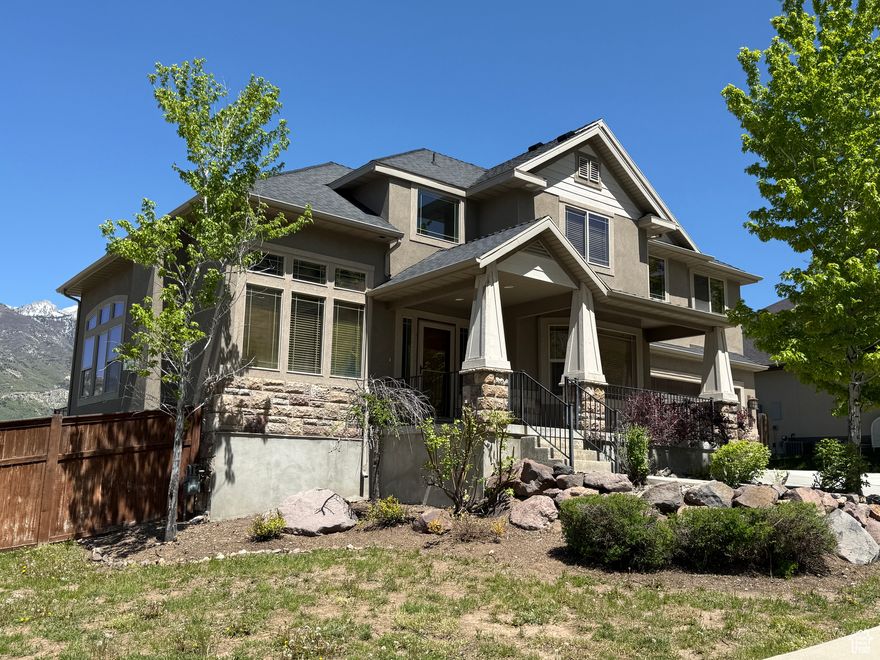 2-Story Suncrest Home with mountain views. Large lot, good location, and attractive exterior. THIS IS A TENANT OCCUPIED FORECLOSURE, NO INTERIOR ACCESS IS AVAILABLE, NO INSPECTIONS ARE ALLOWED, PROPERTY IS BEING SOLD OCCUPIED, NO ACCESS TO THE INTERIOR OF THE PROPERTY WILL BE GRANTED PRIOR TO OR AFTER CLOSING. It will be the buyer's responsibility to gain legal occupancy to the property after closing. ***CASH Only***THIS IS AN AUCTION PROPERTY***BUYER TO VERIFY ALL PROPERTY DATA, NO GUARANTEE'S ARE MADE AS TO THE ACCURACY OF THE LISTING, ROOM COUNT, OR ANY OTHER ITEMS. PROPERTY DATA WAS TAKEN FROM COUNTY RECORDS AND A PRIOR LISTING. NOTHING MORE IS KNOWN ABOUT THE INTERIOR OF THE PROPERTY. Property is being offered AS IS & WHERE IS. NO TRESPASSING. DO NOT DISTURB ANY OCCUPANTS! It is a criminal offense to trespass on this property.