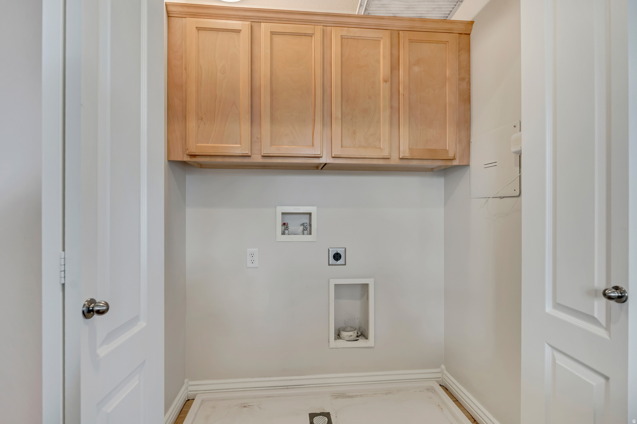 VINTAGE ON THE BLUFFS - Residential