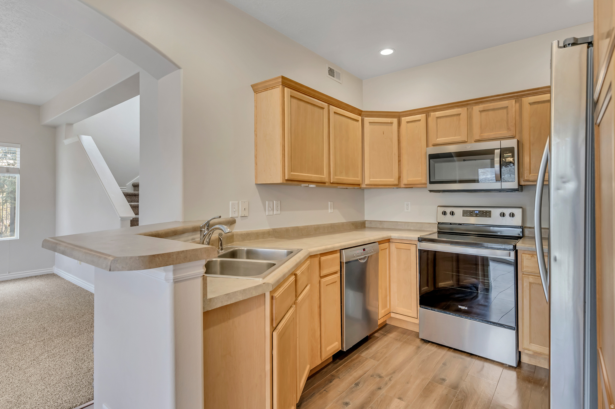 VINTAGE ON THE BLUFFS - Residential