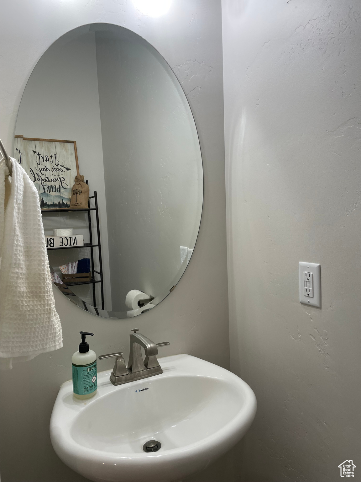279 E Grace Ln, North Salt Lake, Utah image 13
