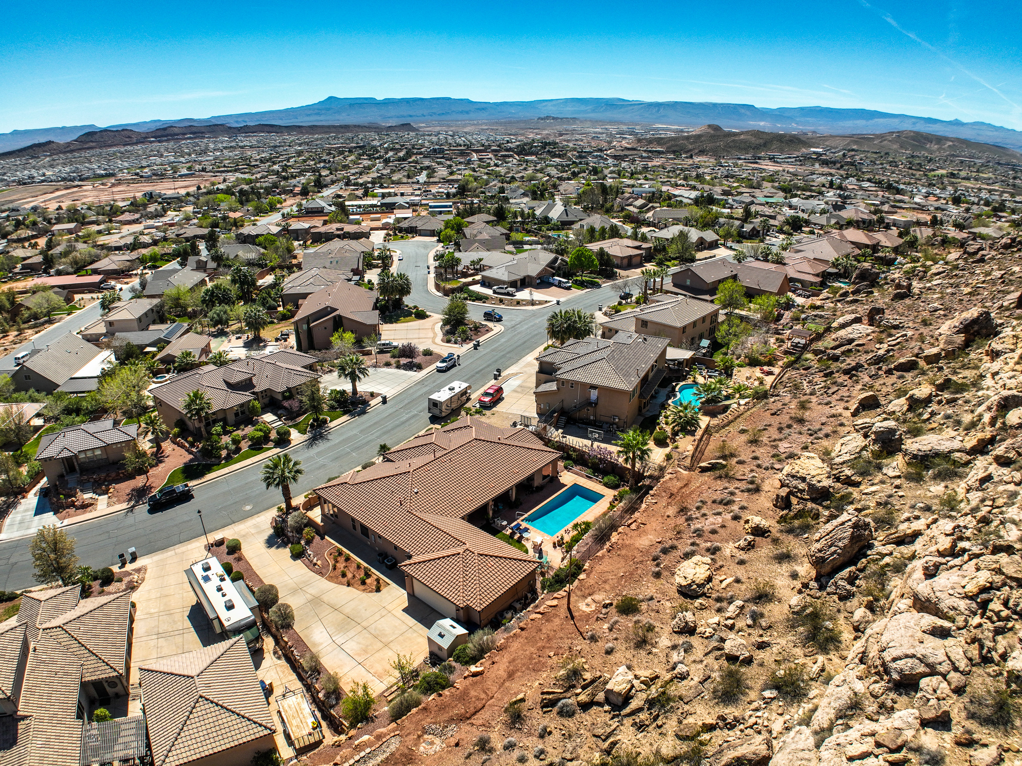 GREYSTONE ESTATES - Residential