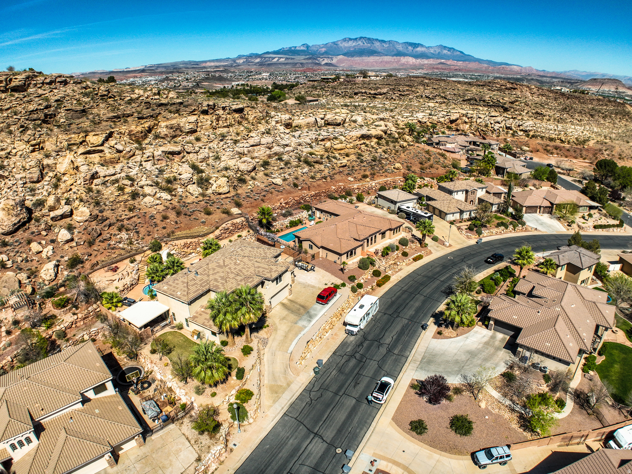 GREYSTONE ESTATES - Residential