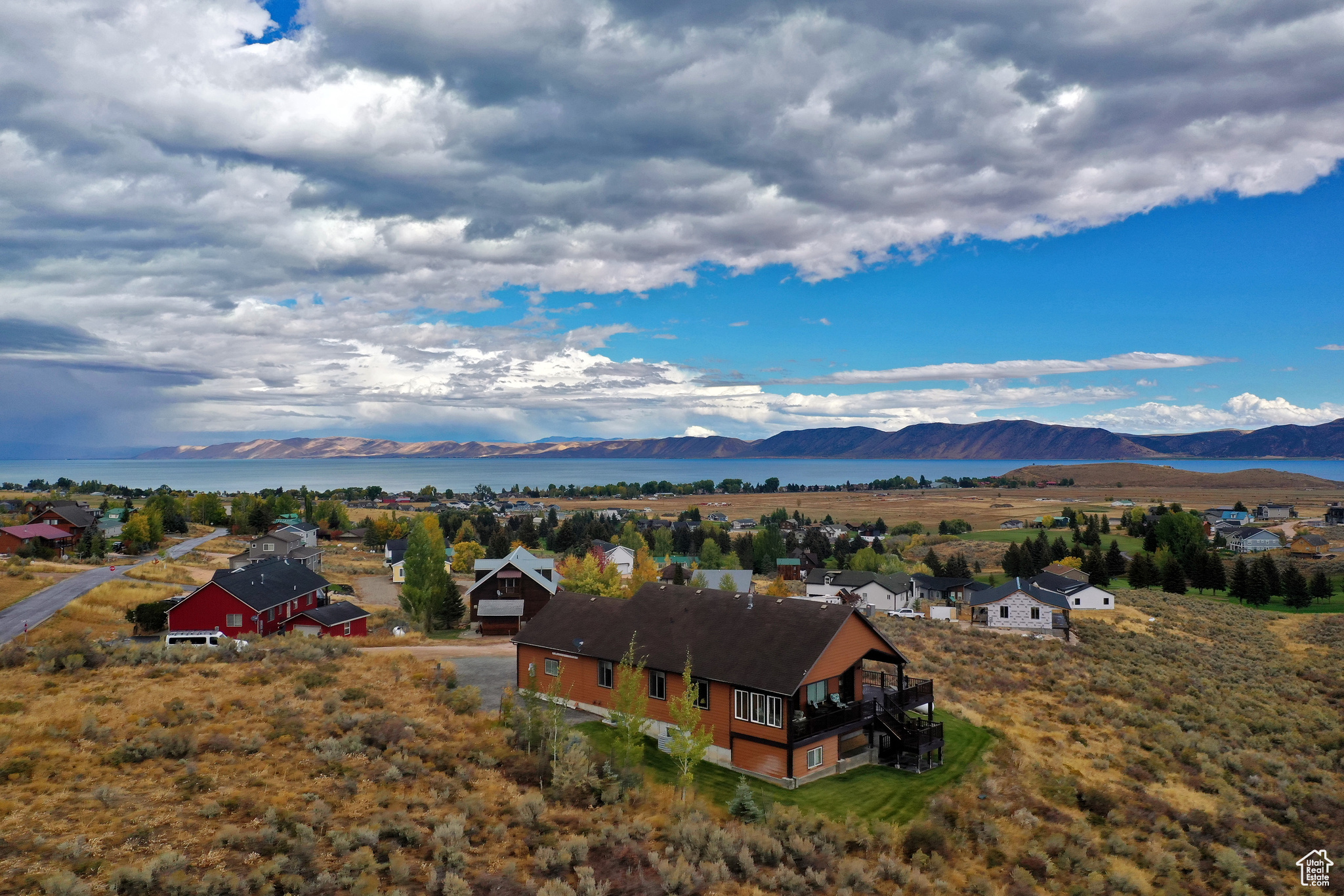 GOLF COURSE SUB 2 LOT 82 - Residential