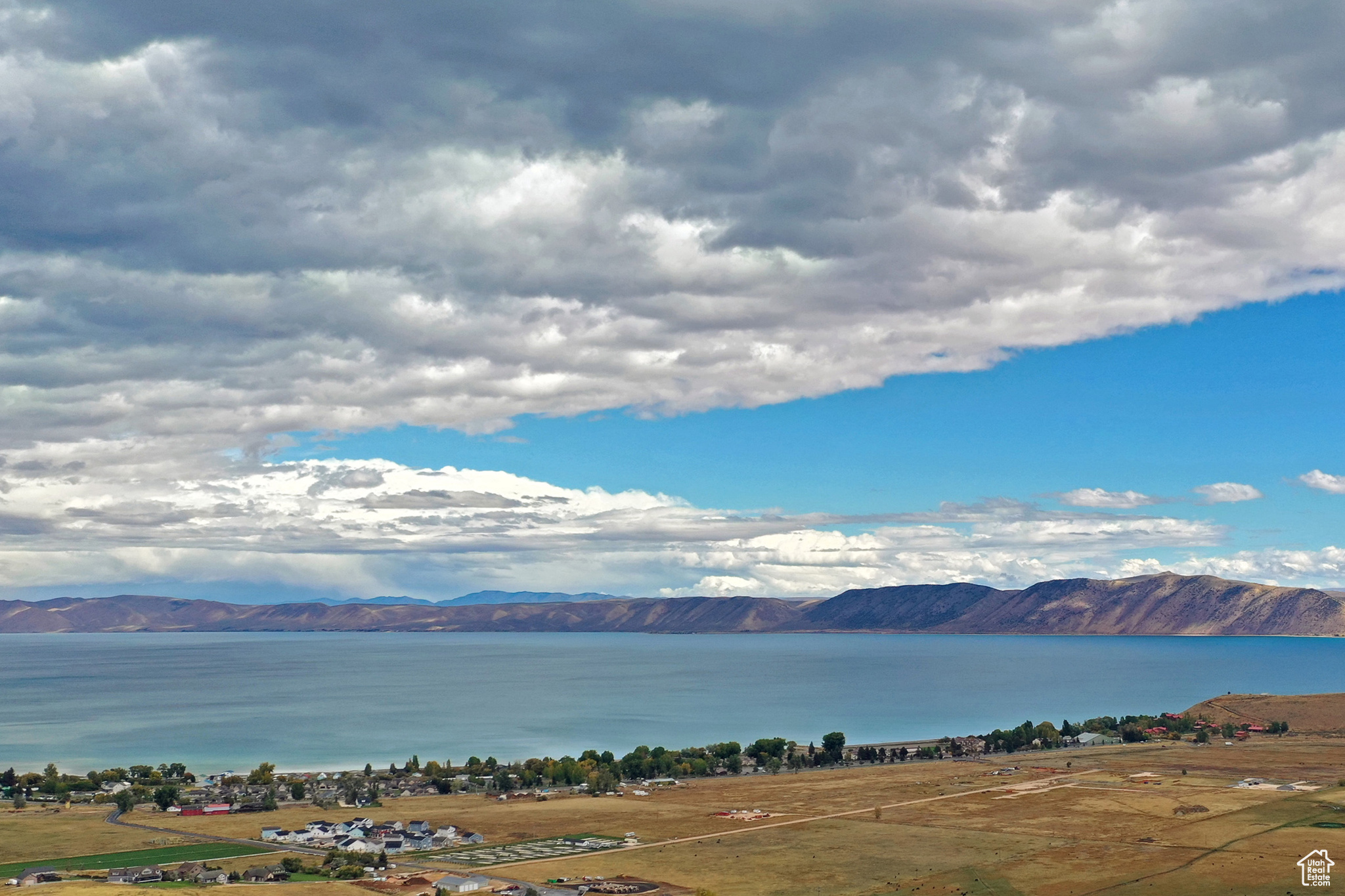 GOLF COURSE SUB 2 LOT 82 - Residential