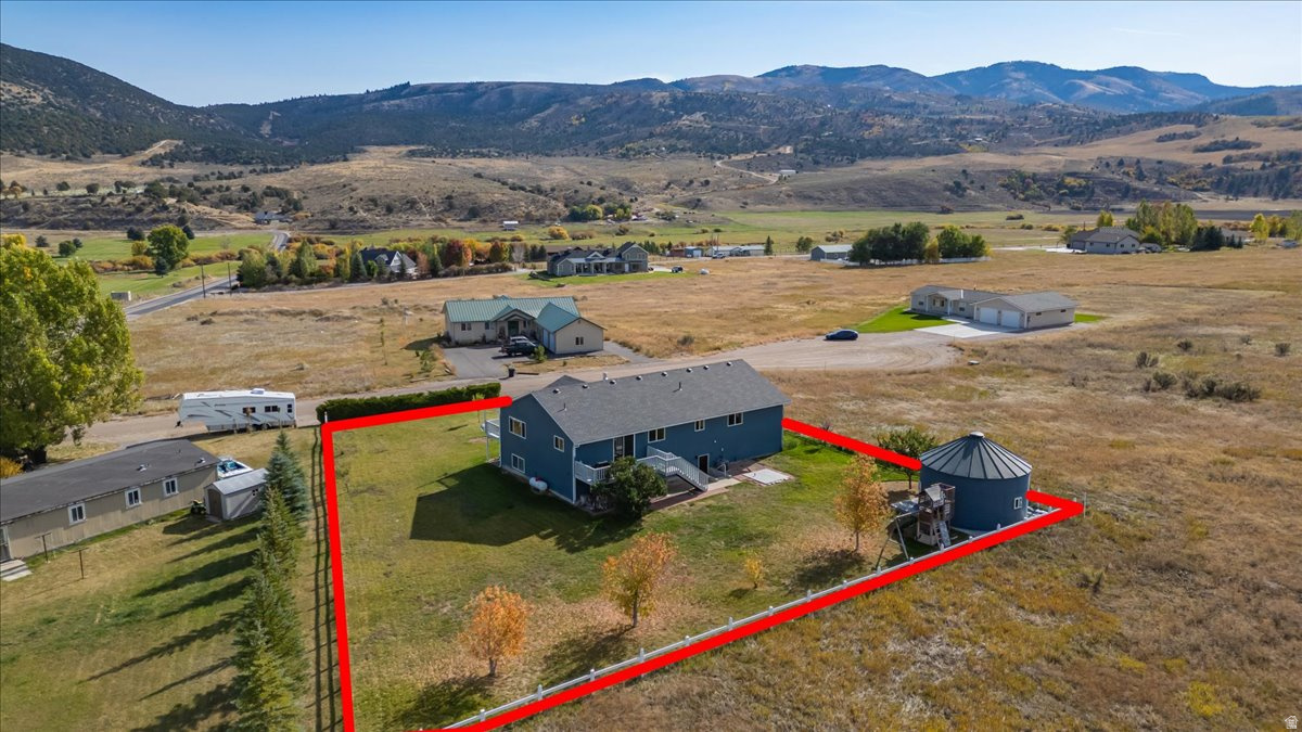 THUNDER CANYON ESTATES - Residential